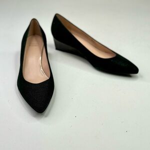 Stuart Weitzman black textured pointed toe wedges tortoise shell heel 8.5